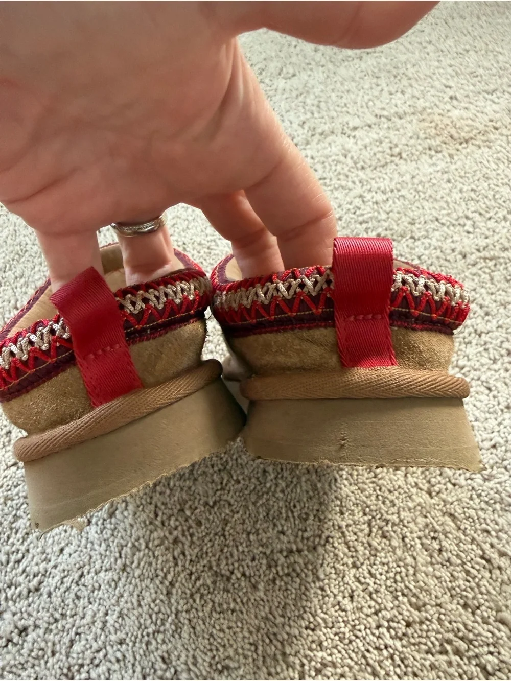 UGG Tazz Platform Slipper 2
